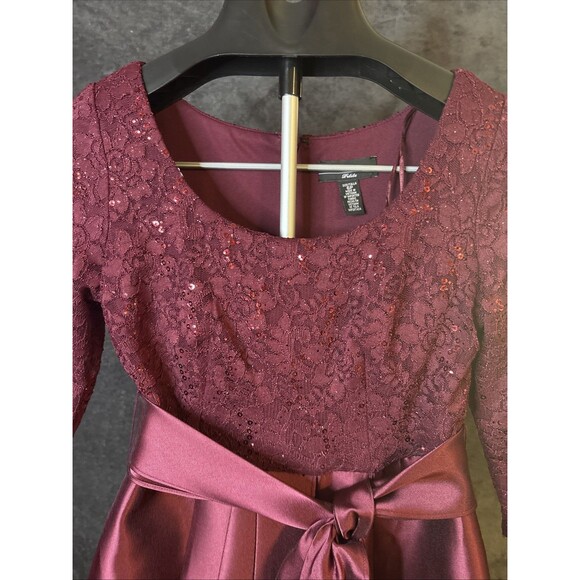 R & M Richards Red Asymmetrical High-Low Cocktail Dress 6P BURGUNDY color - Picture 8 of 11